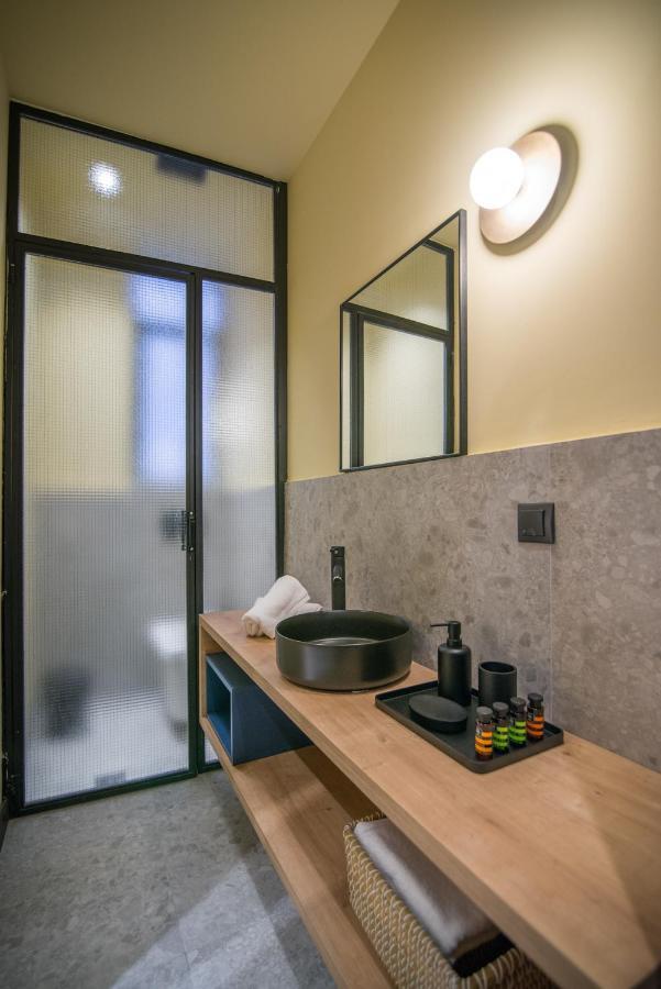 Metis Urbane Living Spaces Athen Exterior foto