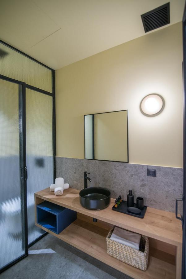 Metis Urbane Living Spaces Athen Exterior foto
