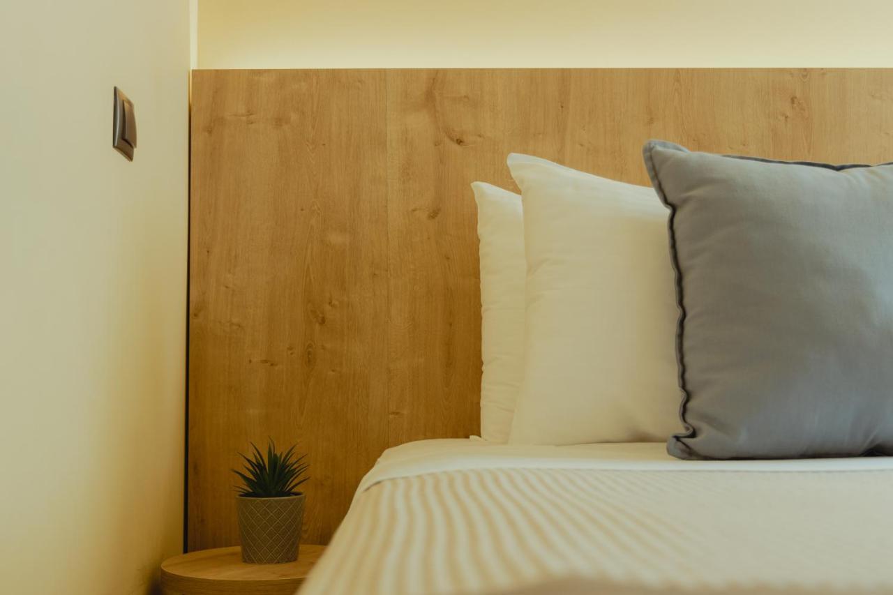 Metis Urbane Living Spaces Athen Exterior foto