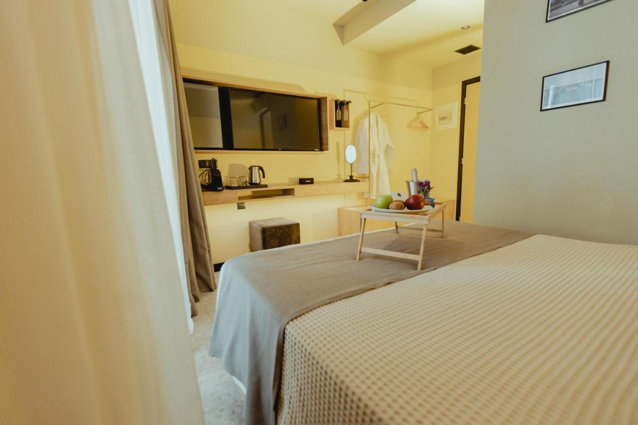 Metis Urbane Living Spaces Athen Exterior foto